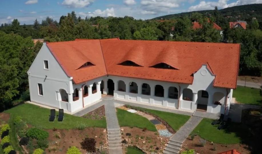 Vitorlás Vendégház Revfulop Exterior foto